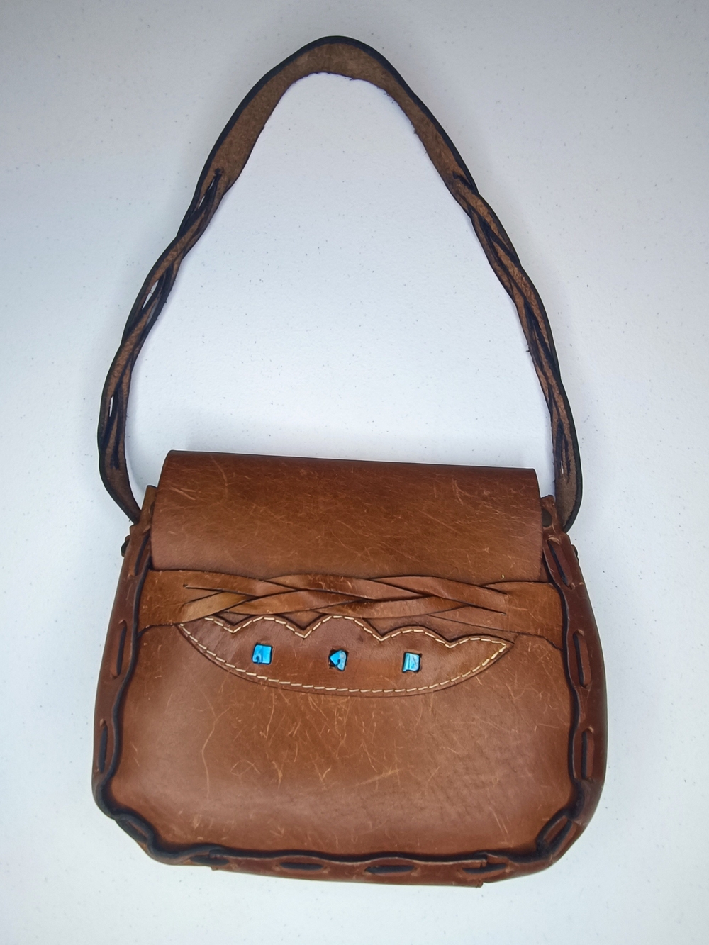 VINTAGE Enzo Angiolini Thick Leather Turquoise Inlay Structured Saddle Bag